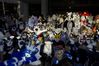 Filename=DSC_4151.jpg
Filesize=3470KiB
Dimensions=4296x2860
Date added=Feb 02, 2006 DSC_4151.jpg